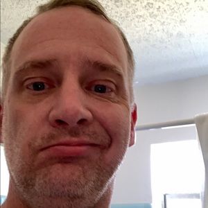 Meet your Posher, Robert m